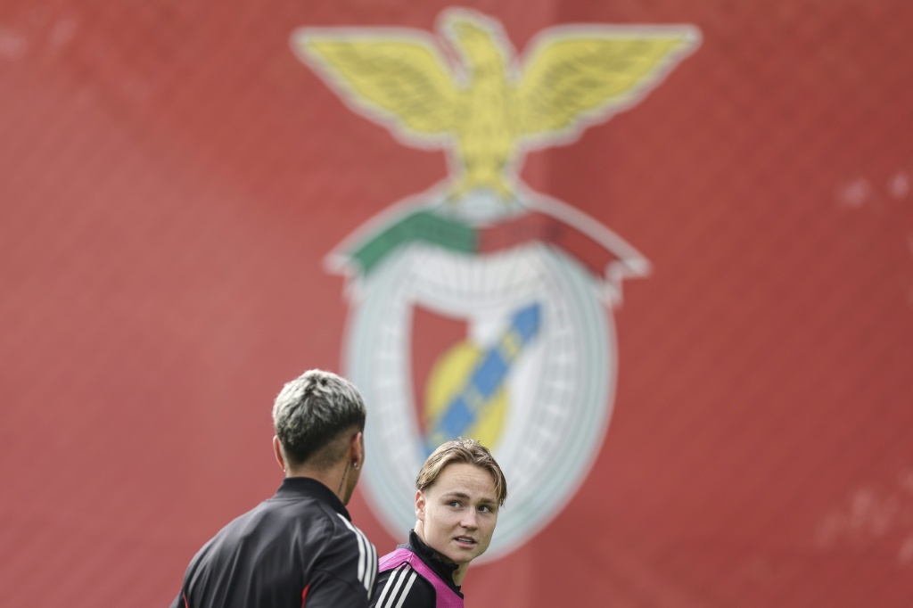 El jugador noruego Schjelderup del Benfica recibe condena por difundir vídeo sexual con menores