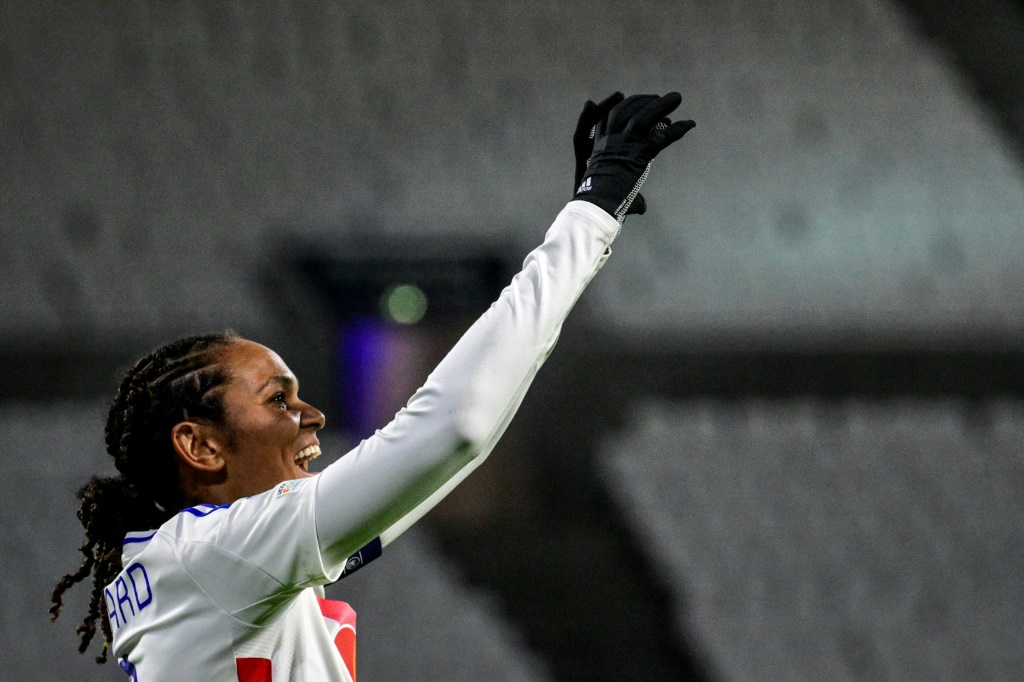 Ligue des champions féminine lOL sauve le match nul face à la Juventus