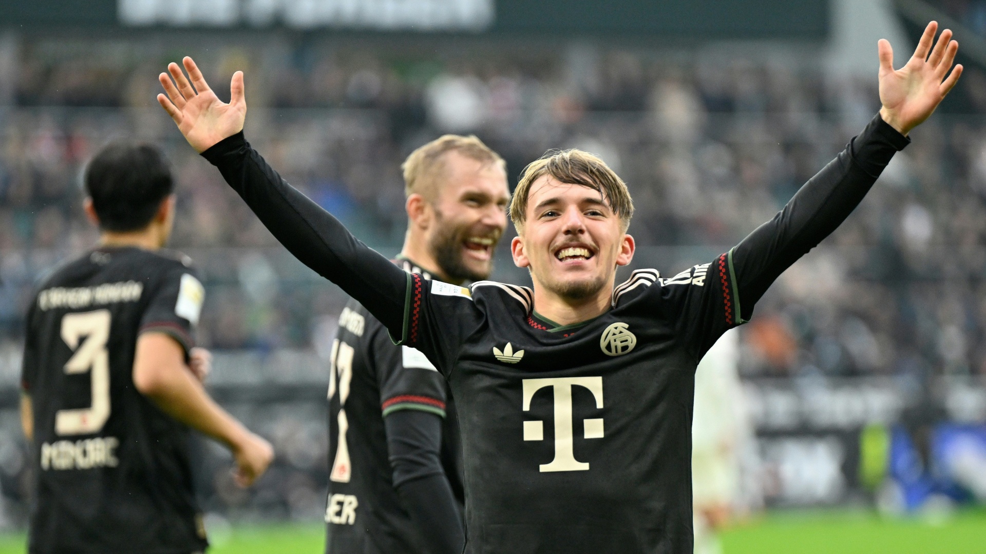 Thon vergleicht Karl mit Messi