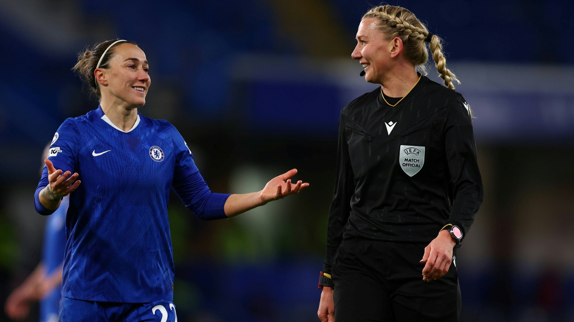 Fernsehstörung verursacht seltsame Pause im Londoner Spiel