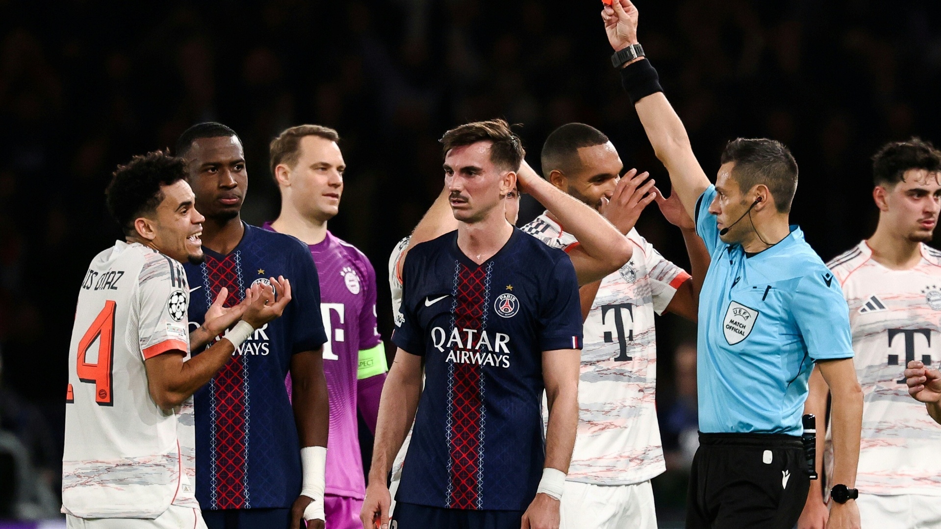 UEFA verhängt Dreispielsperre gegen Luis Díaz