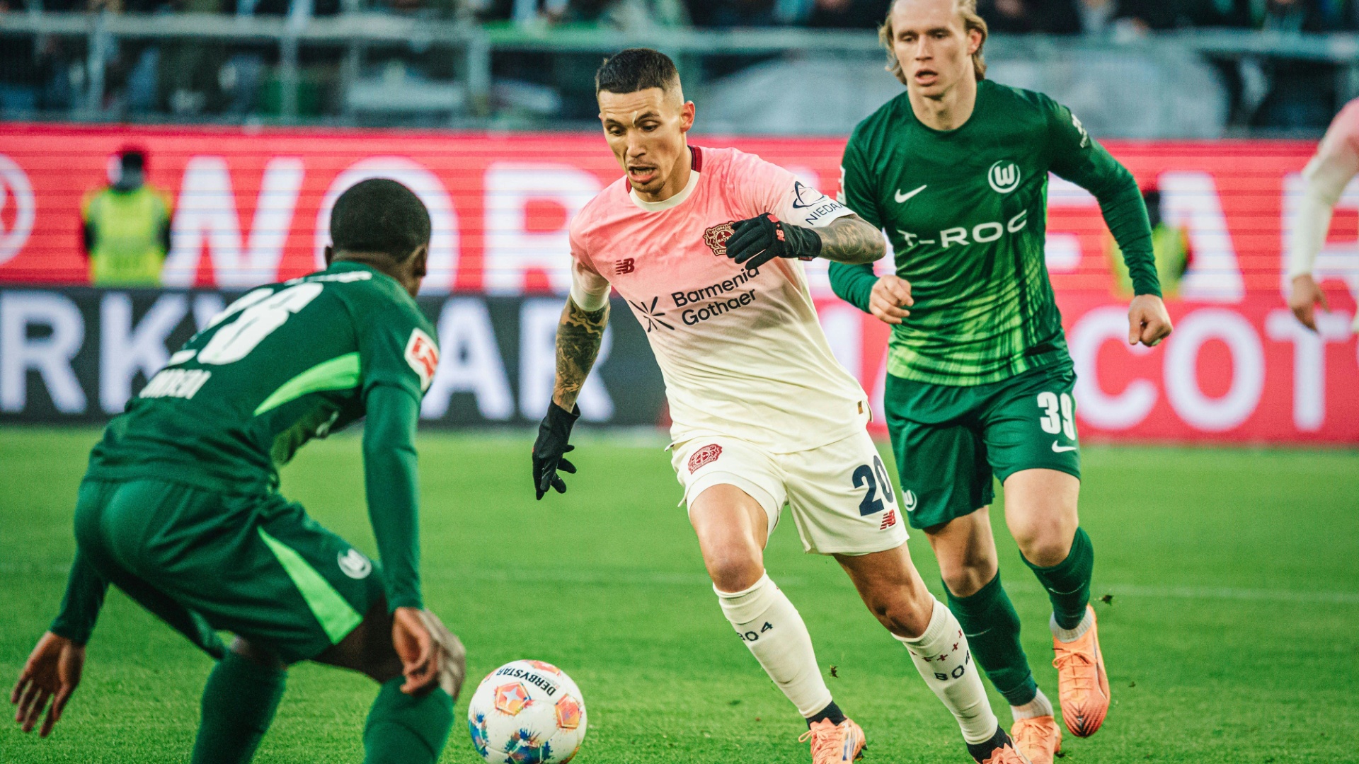 Stark aufgespieltes Leverkusen vertieft Wolfsburgs Abstieg