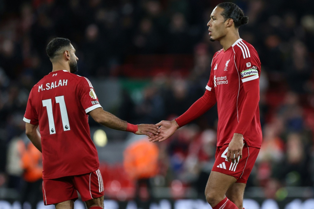 Van Dijk Labels Liverpool Situation a 'Mess'