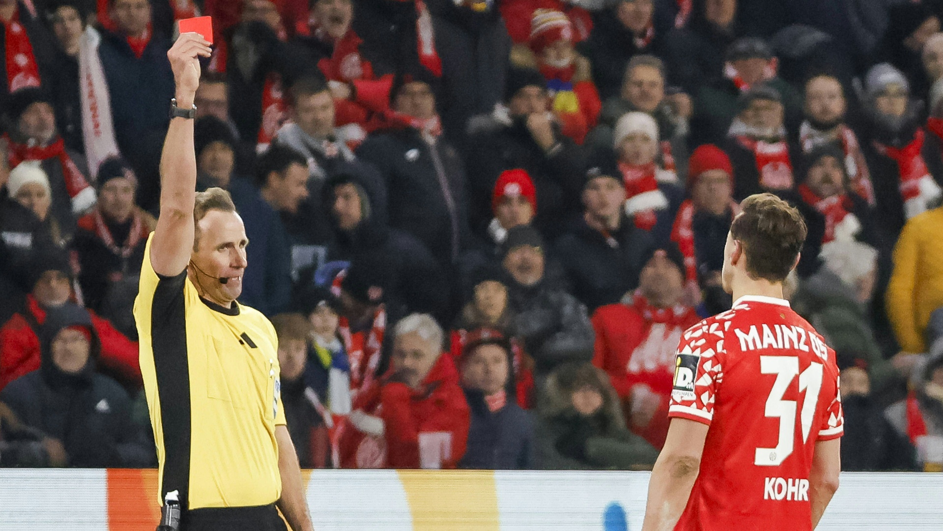 Kohr nach Rotrekord mit Dreispiel Sperre belegt