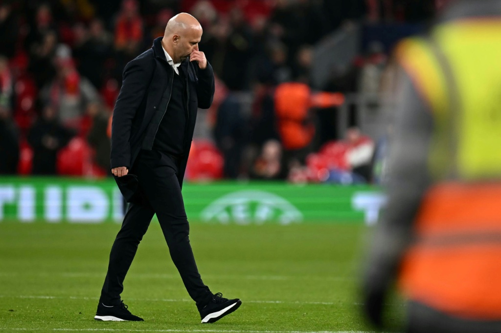 Slot promises to keep battling as Liverpools troubles worsen