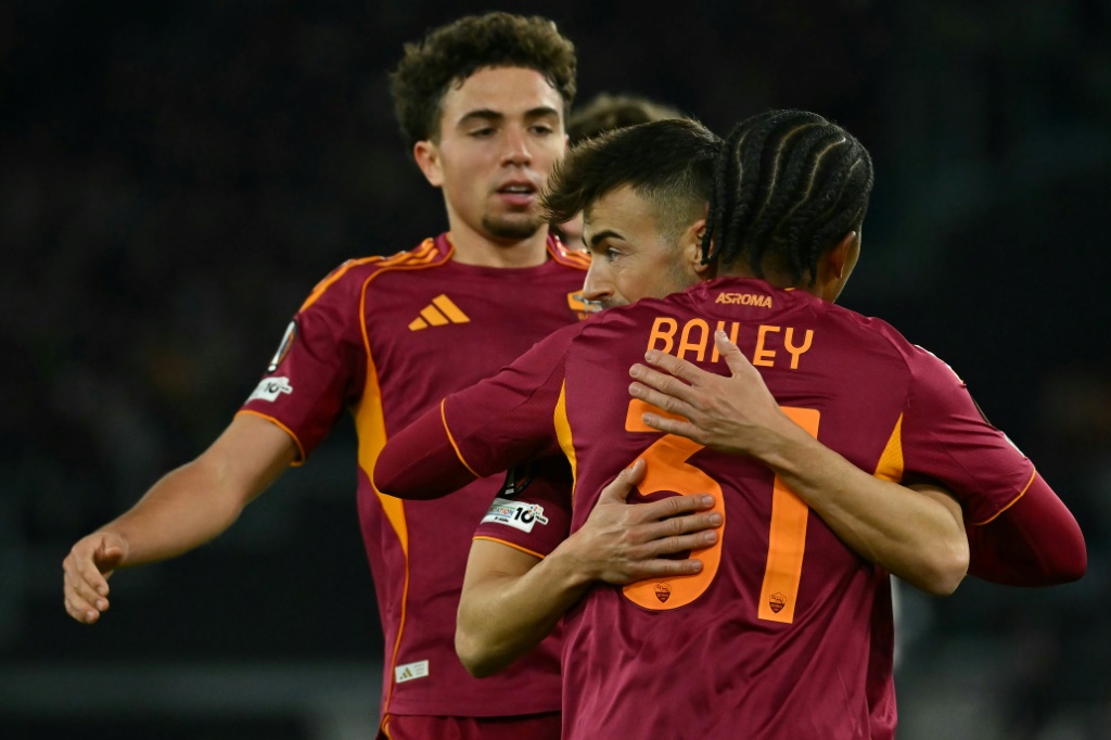 Roma detiene al Midtjylland en la Europa League, el Lyon toma el mando