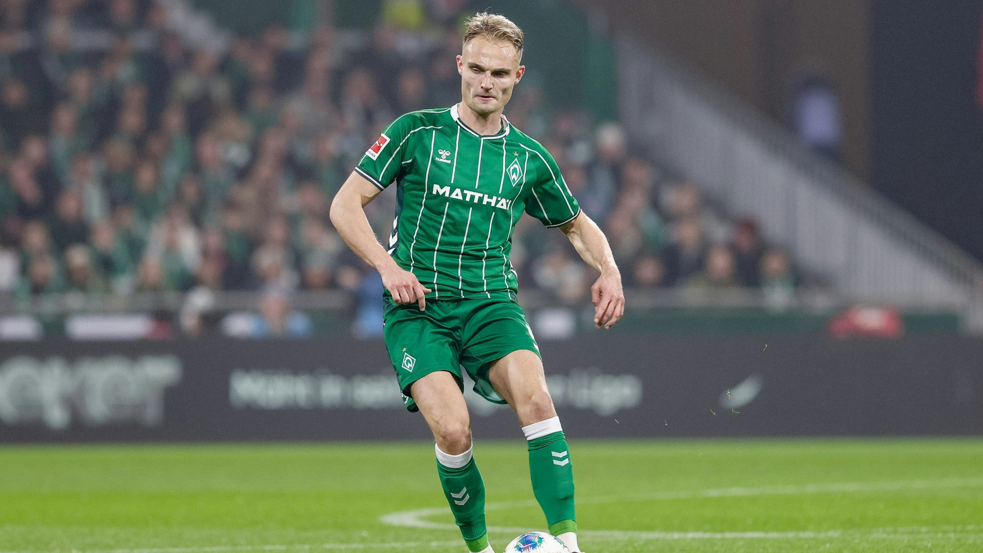 Werder Bremen bindet Verteidiger Amos Pieper langfristig