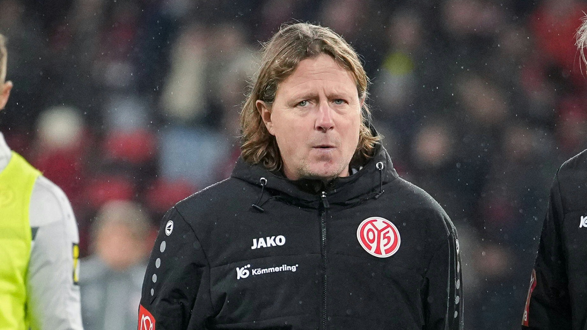 Bungert will Henriksen Frage in Ruhe klären