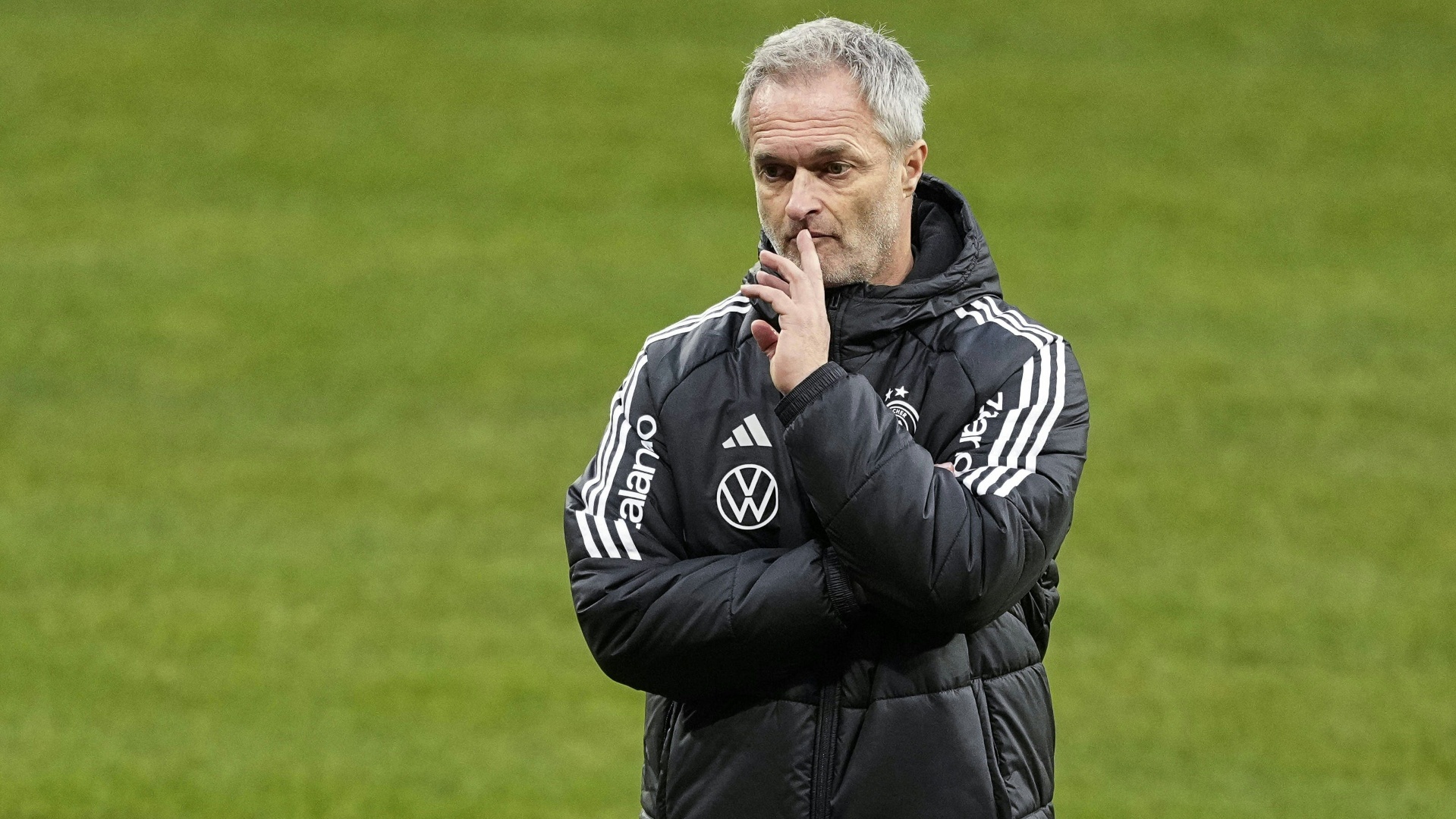 DFB-Frauen ohne Aenderungen im Rueckspiel gegen Spanien