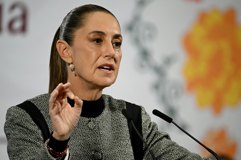 Sheinbaum sugere que tenciona estar no sorteio da Copa do Mundo de 2026 nos Estados Unidos