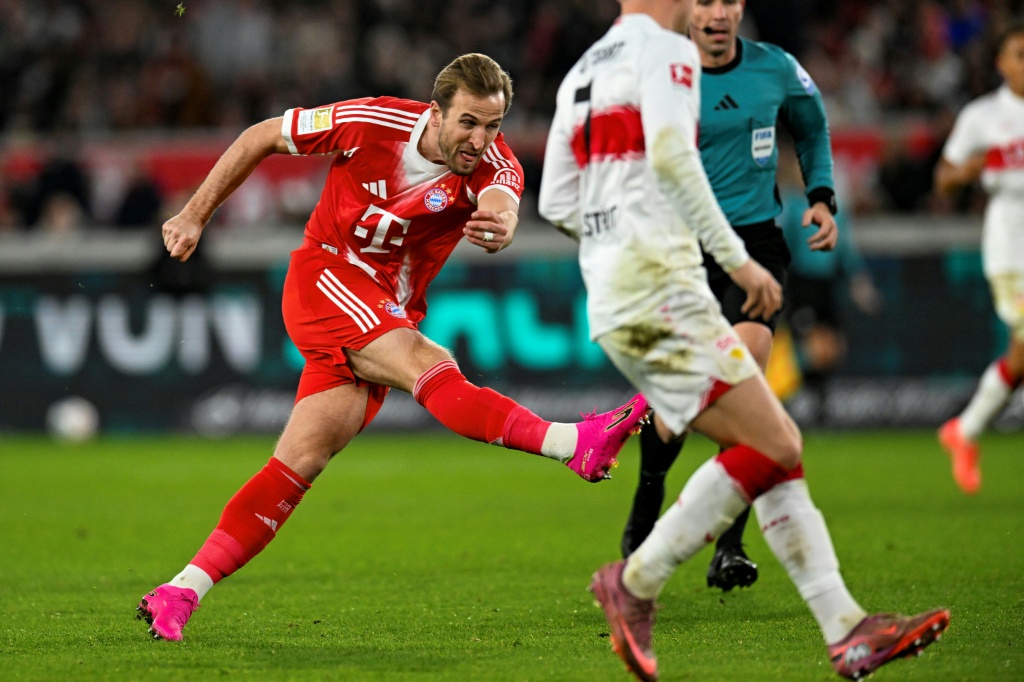 El Bayern intratable aplasta al Stuttgart y se acerca al título