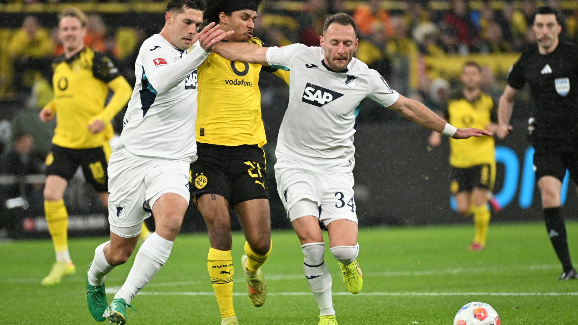 Nach Pokal-Niederlage: Dortmund verlängert starke Bundesliga-Heimserie