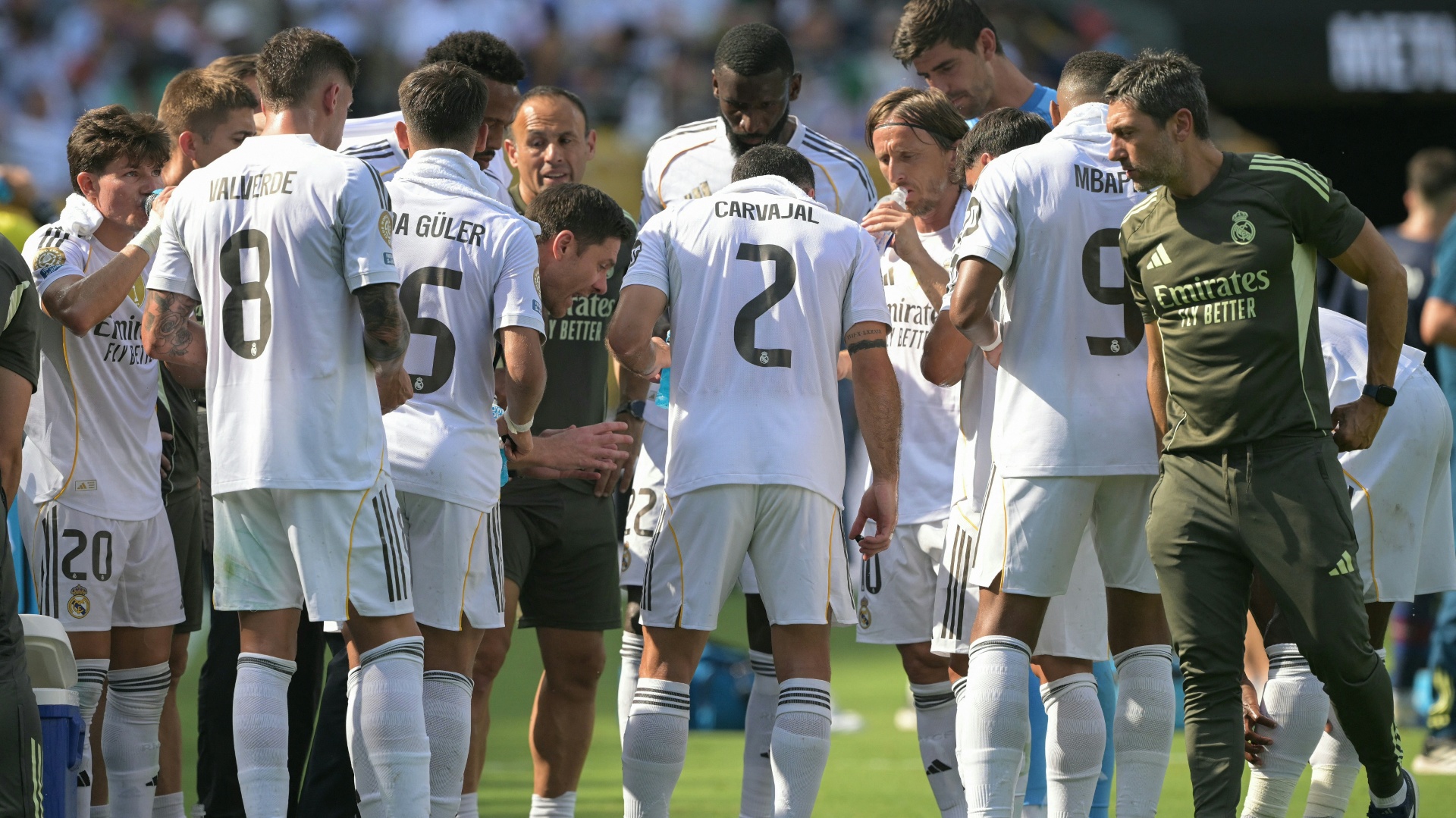 Wetterunabhaengig: Trinkpausen in allen Spielen der Fussball WM 2026