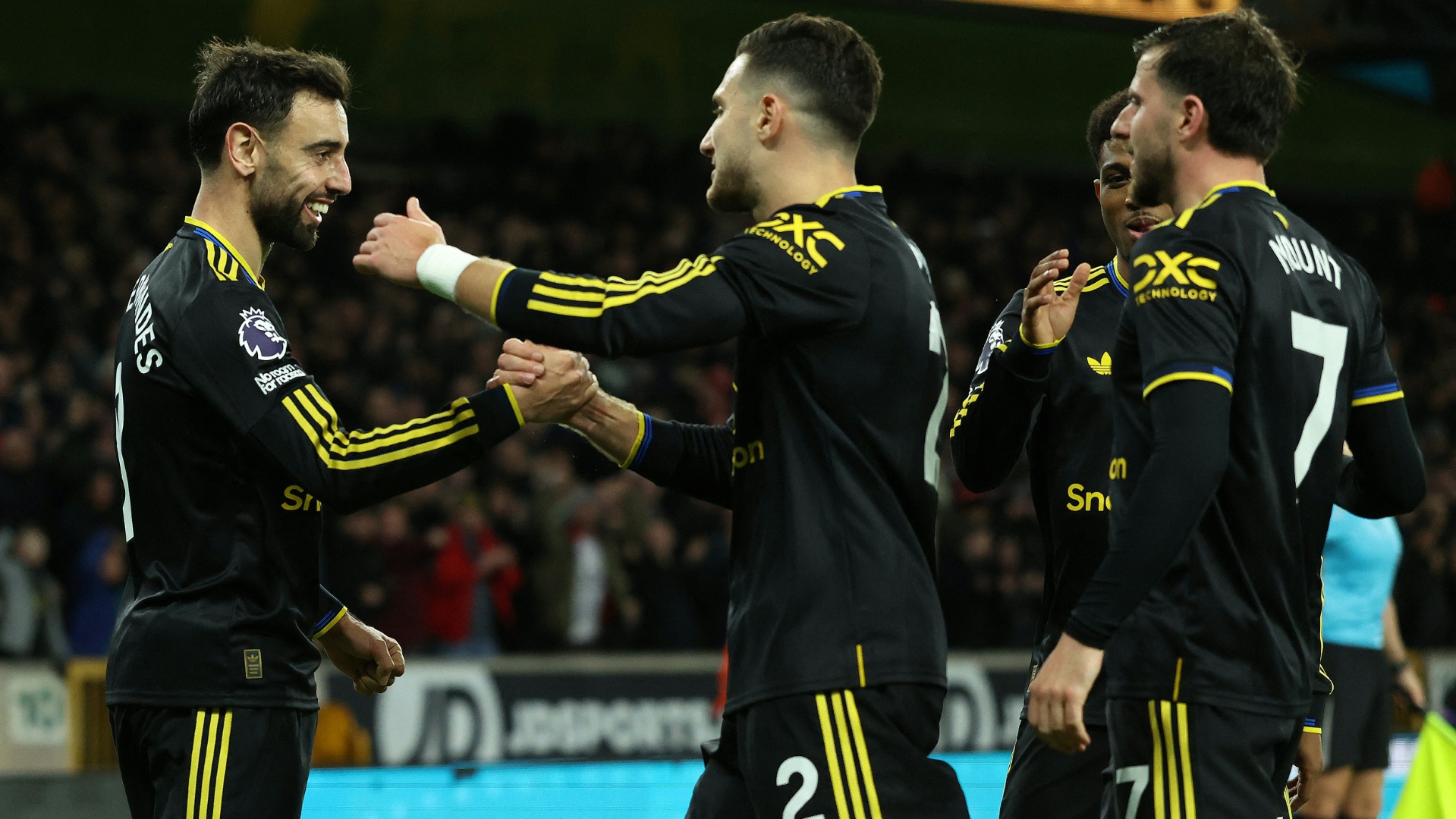 Triumph in Wolverhampton: United hält sich im Kampf um Europa