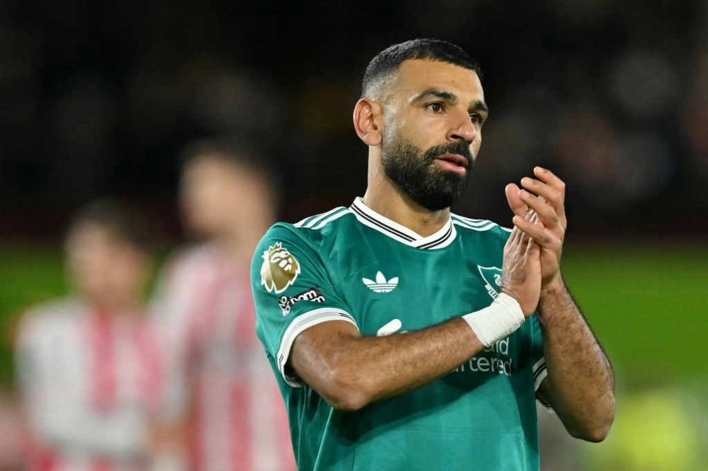 Em conflito com o Liverpool Salah surge como alvo do futebol saudita