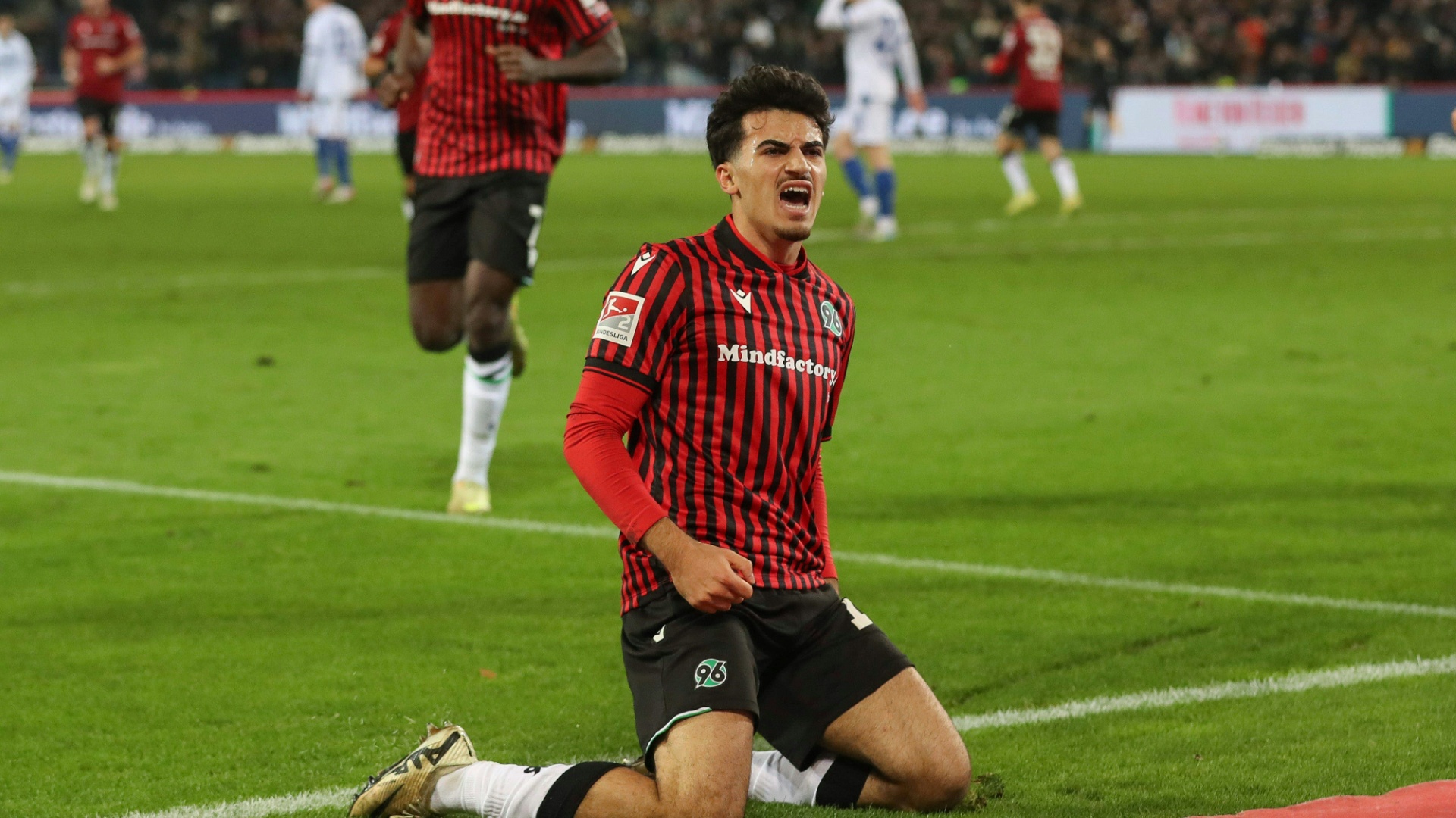 Hannover 96: Husseyn Chakroun pausiert mehrere Wochen