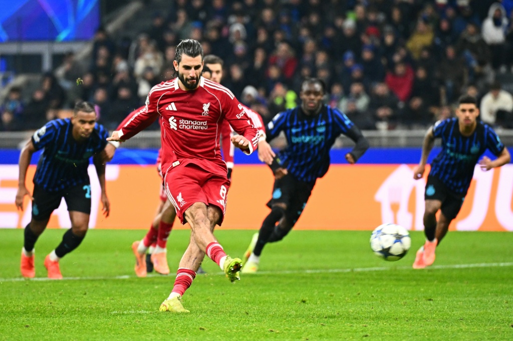 Liverpool Overcomes Salah Dispute with Late Penalty Triumph Over Furious Inter