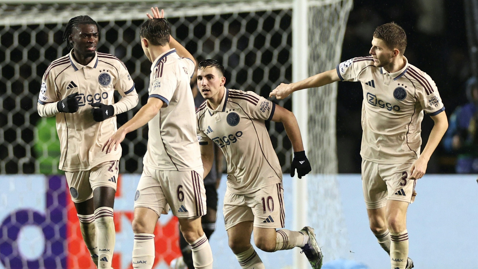 CL: Ajax bleibt im Rennen - Kopenhagen hält Play-off-Hoffnung aufrecht