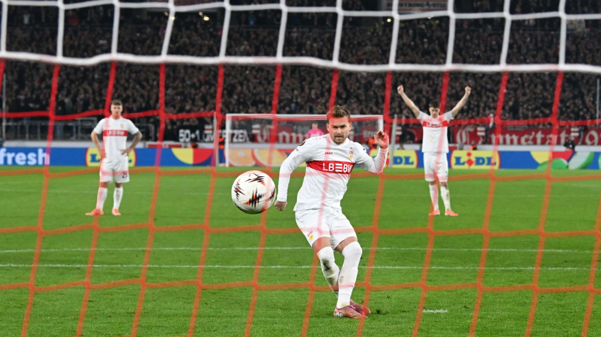 VfB holt entscheidenden Erfolg