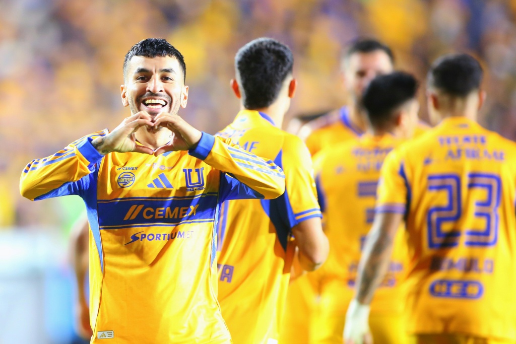 Ángel Correa deslumbra y deja a Tigres cerca del campeonato en México