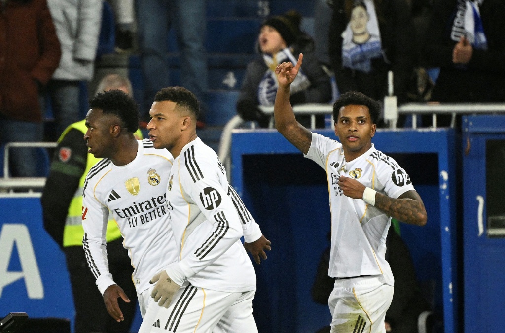 Rodrygo zajistil Realu Madrid těsné vítězství v Alavésu