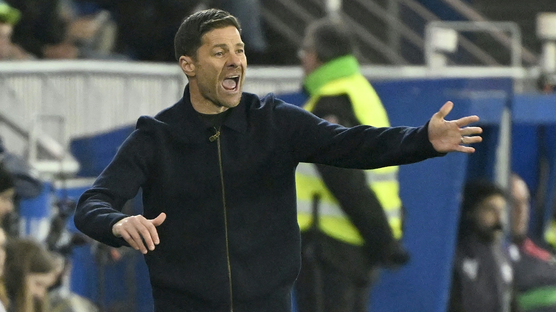 Atempause für Alonso: In der Krise steckendes Real besiegt Alavés