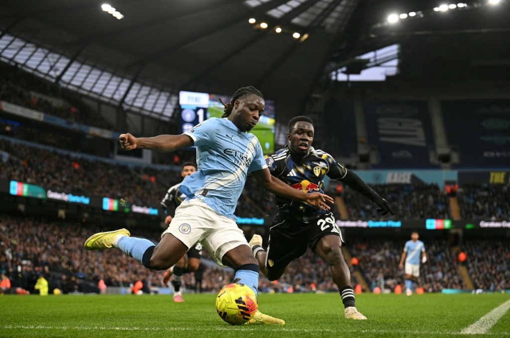 Bintang Manchester City Doku Absen Hingga Awal Tahun Depan