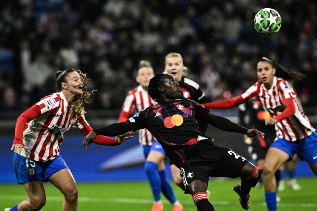 Ligue des champions: Lyon se qualifie pour les quarts de finale