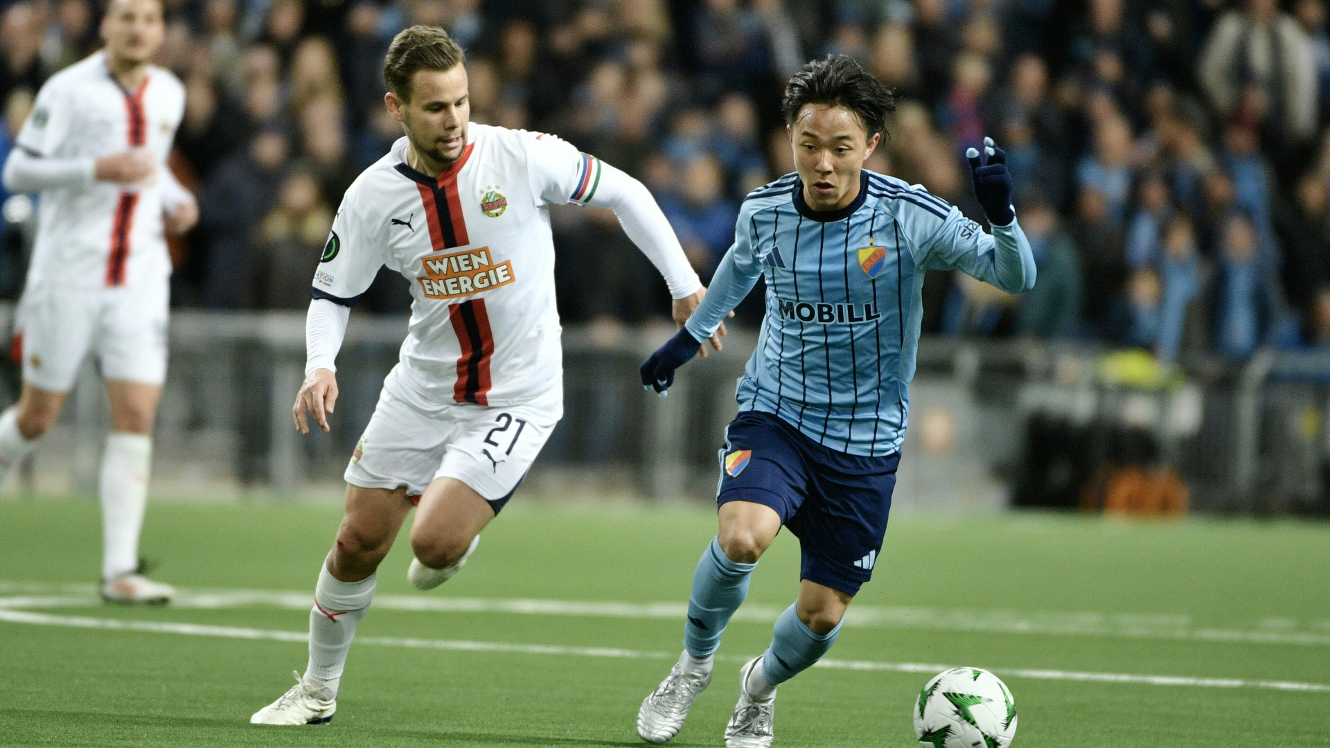 Wintertransfer Eintracht verpflichtet Japaner Kosugi