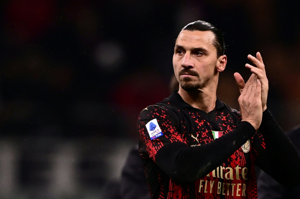 Filho mais novo de Ibrahimovic assina com filial do Milan