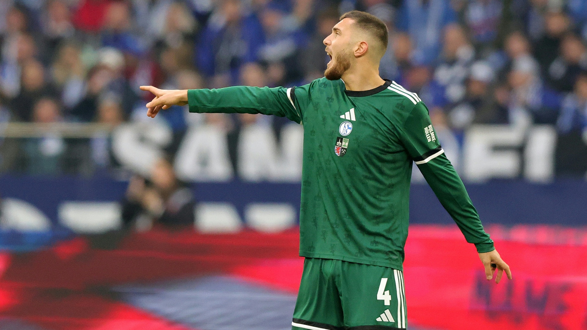 Schalke-Verteidiger Kurucay: "Der Fußball hat mich gerettet"