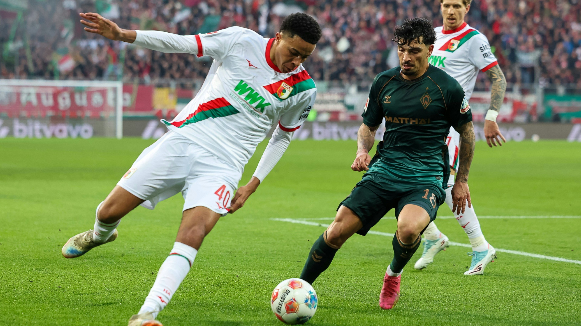 Augsburg trifft auf Bremen: Ein unspektakuläres Spiel zum Jahresende