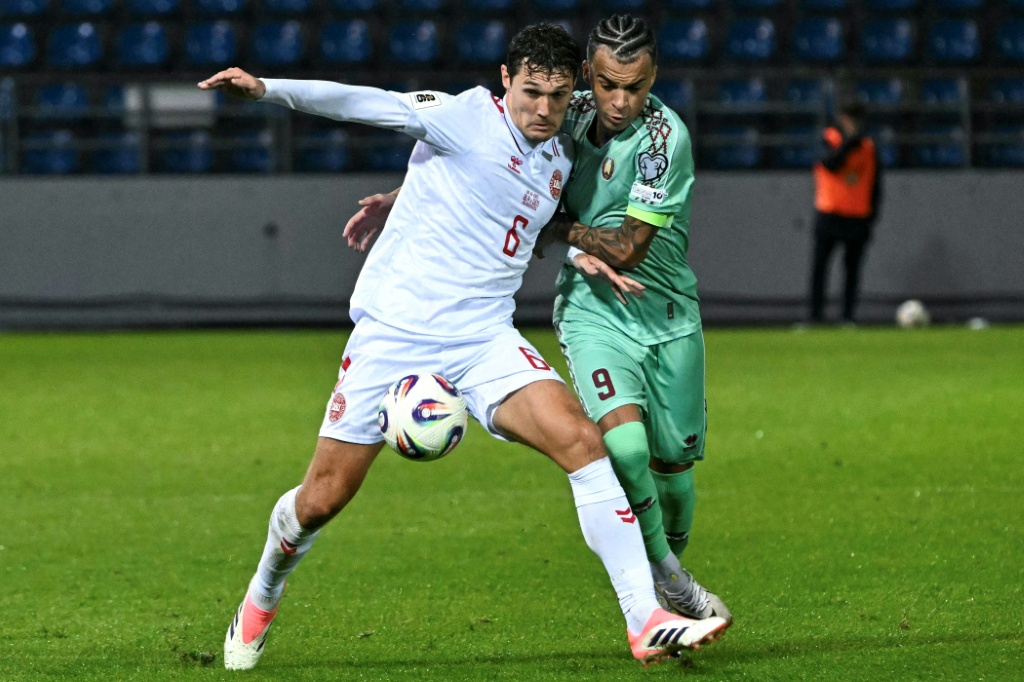 Lesão no joelho impede Christensen de jogar pelo Barcelona durante vários meses