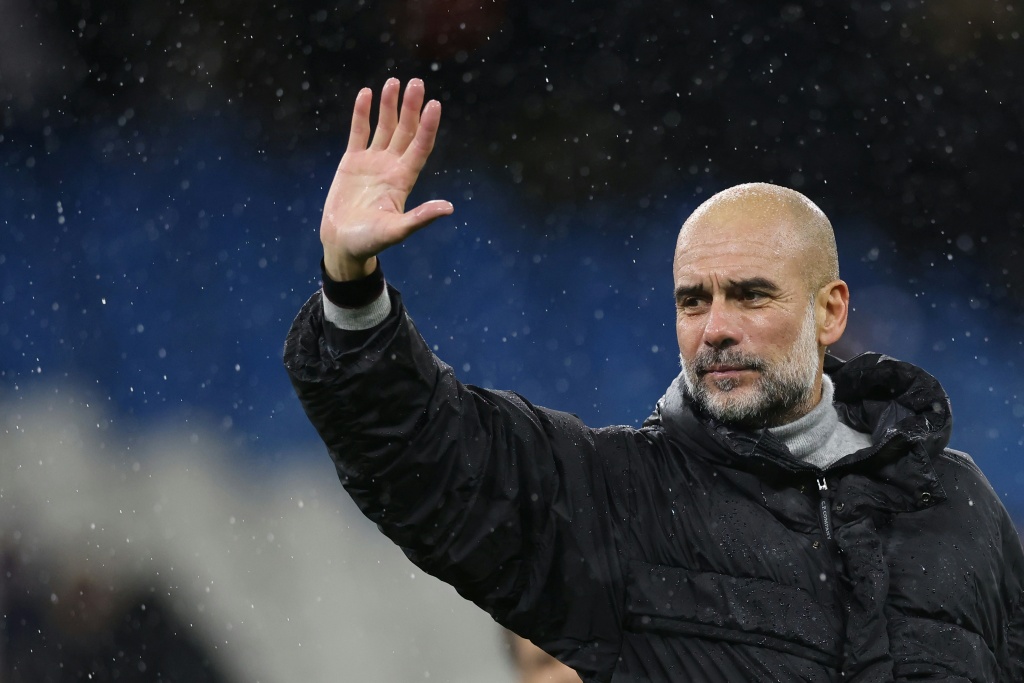 Atletas do Manchester City serão pesados após o Natal por determinação de Guardiola