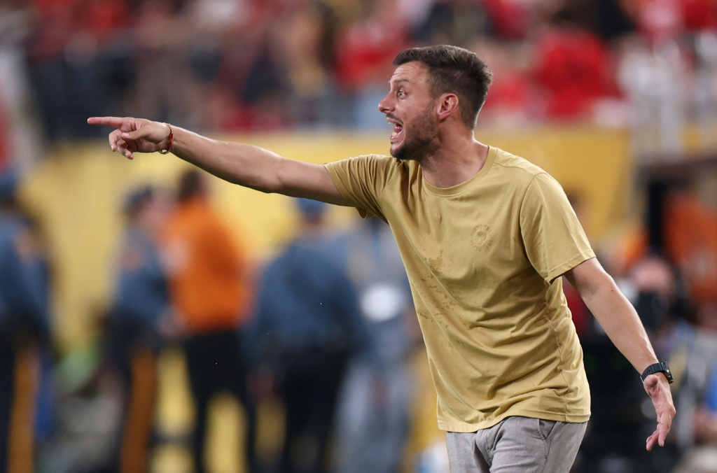 Botafogo contrata o argentino Martín Anselmi para assumir como treinador