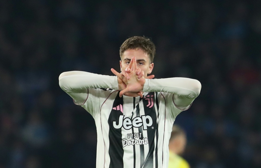 Juventus derrota Pisa e ascende ao 3.º lugar na Serie A italiana