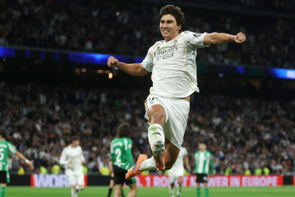 Gonzalo treble helps Real Madrid thrash Betis, Atletico hopes dented