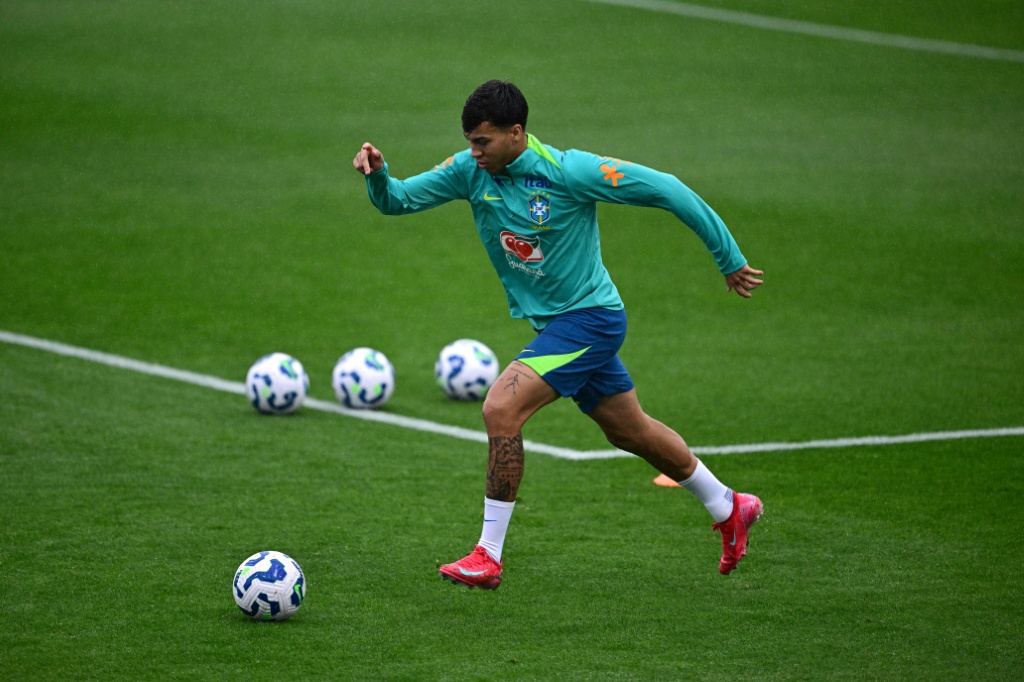 Kaio Jorge, el máximo goleador, extiende su vínculo con el Cruzeiro hasta 2030