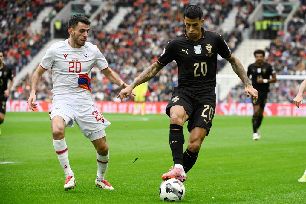 Joao Cancelo, el luso, se une al Barcelona como nuevo fichaje