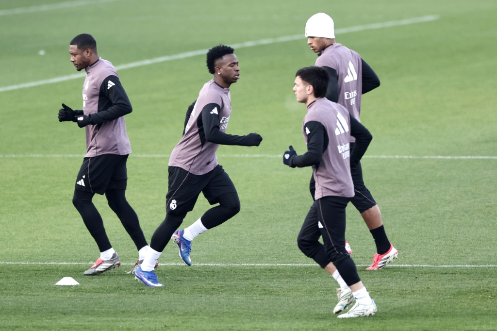 LaLiga repudia los insultos racistas hacia Vinícius