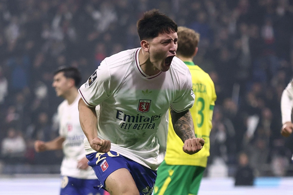 Olympique de Lyon contrata a Satriano y lo presta al Getafe