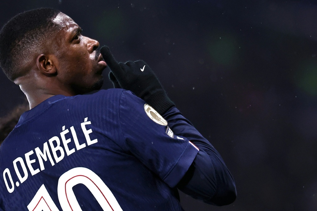 El PSG vence 3-0 al Lille impulsado por doblete de Dembélé y lidera temporalmente