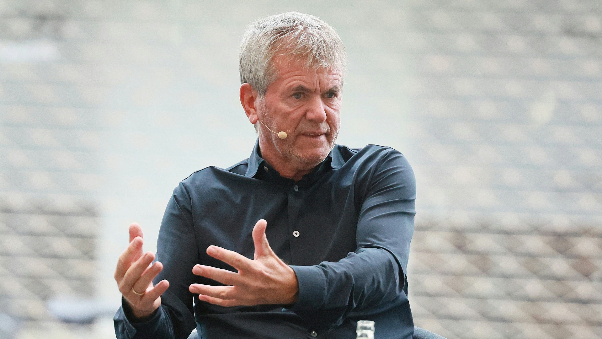 Funkel sicher vom Schalker Aufstieg