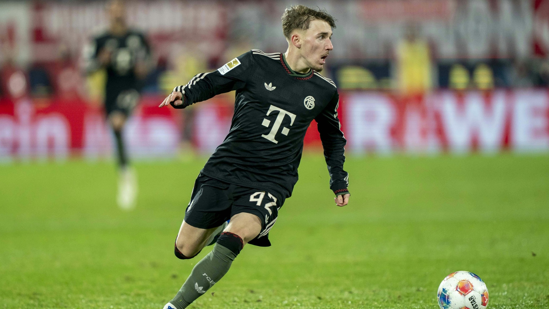 Bayern setzt Lennart Karl in der Startelf gegen Leipzig ein