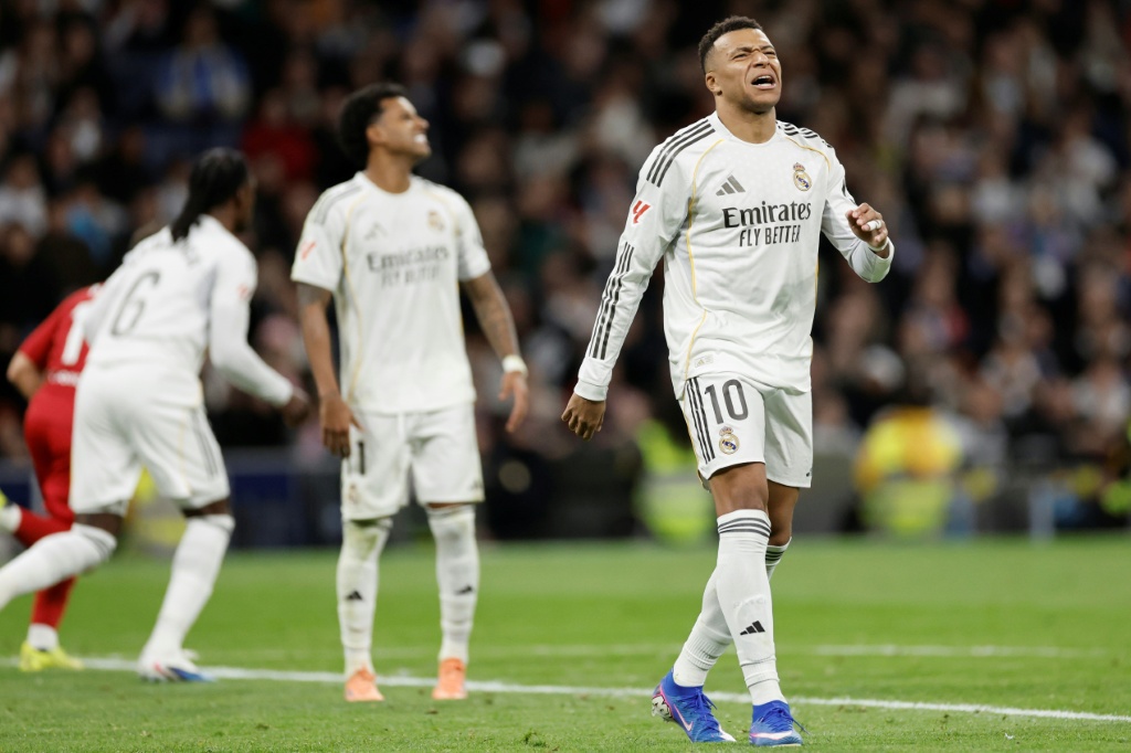 Champions League enters decisive phase amid rising stakes for continents top sides