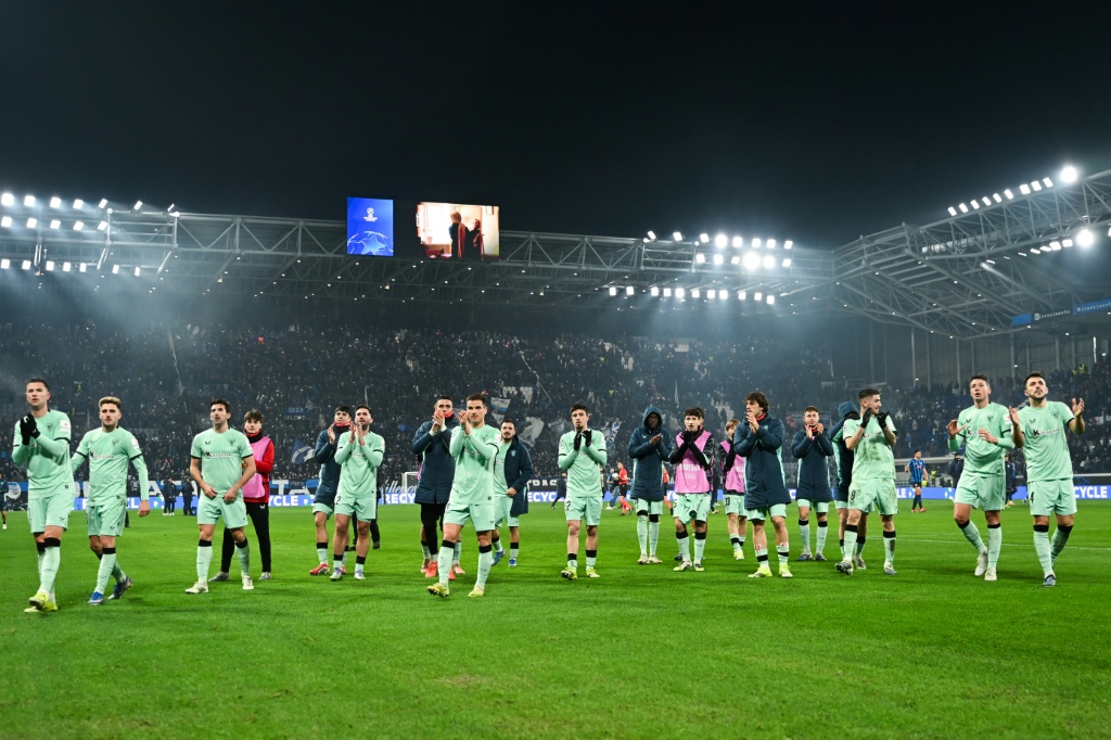 El Athletic derrota al Atalanta y conserva opciones para avanzar en la Champions