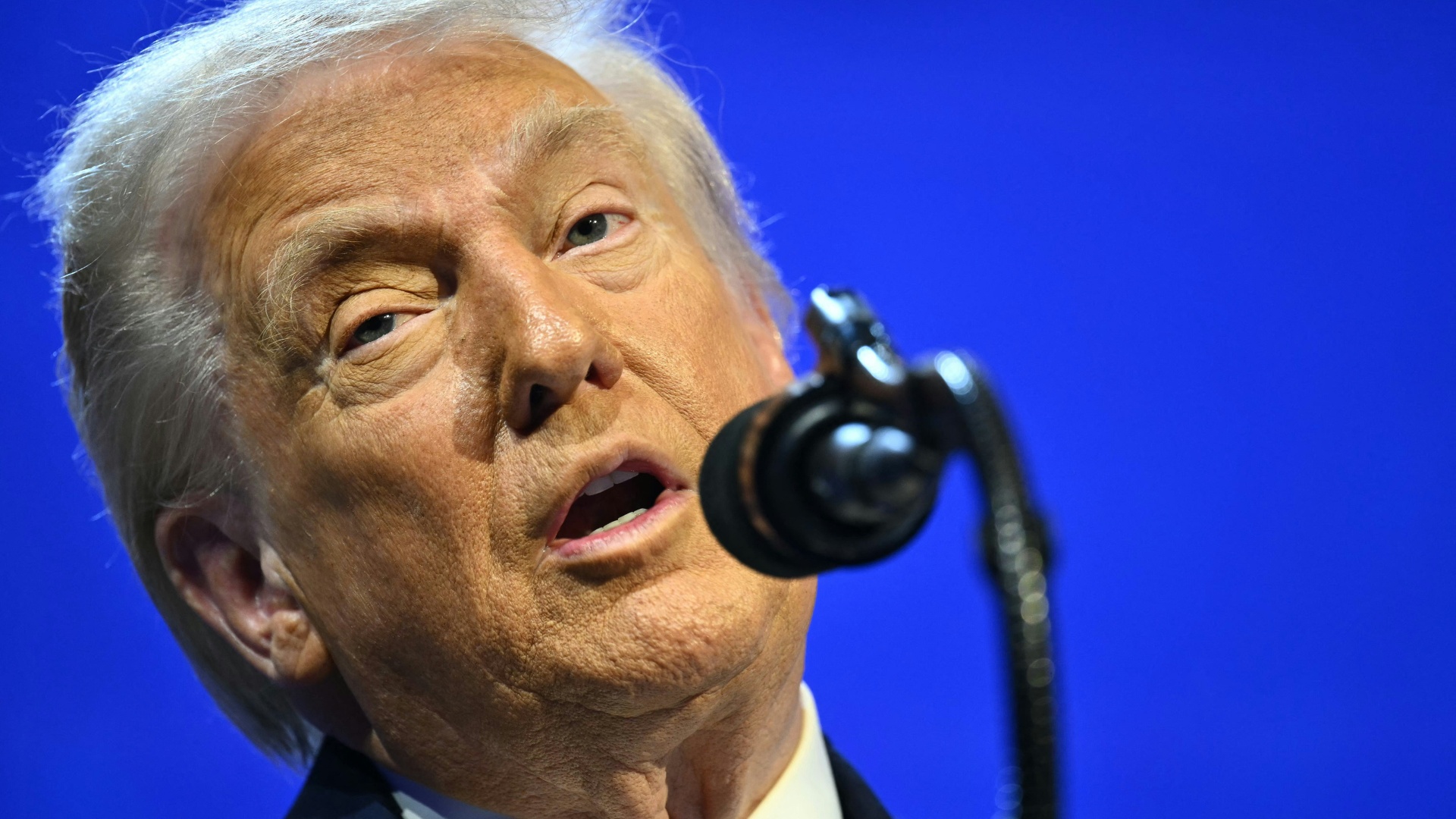 FIFA Boss Infantino: Trump soll den WM Pokal verteilen