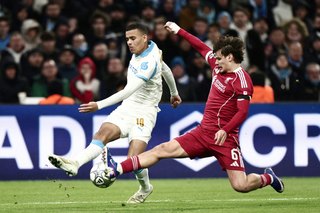 Ligue 1 duel Marseille contre Lens PSG affronte un club en peril