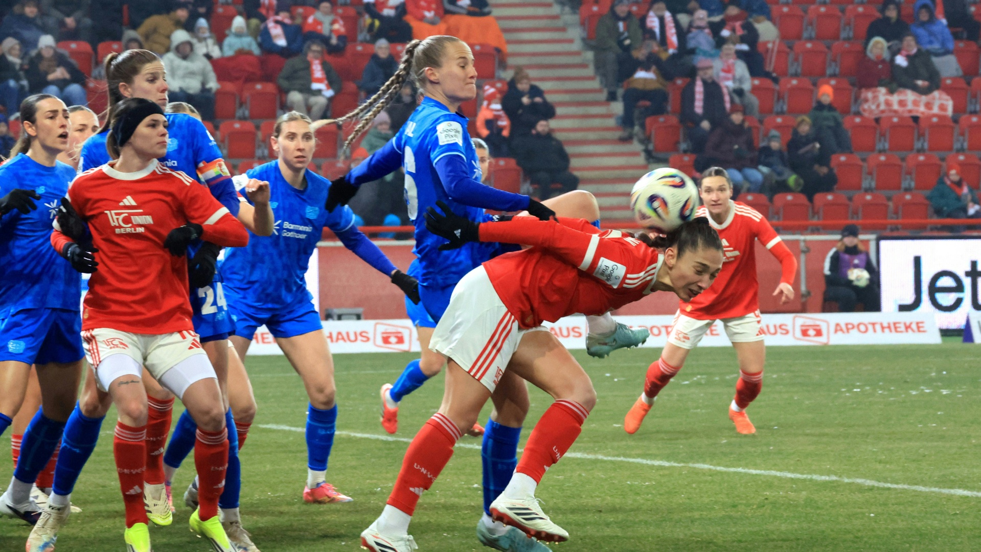 Trotz Unterzahl siegt Leverkusen bei Union Berlin