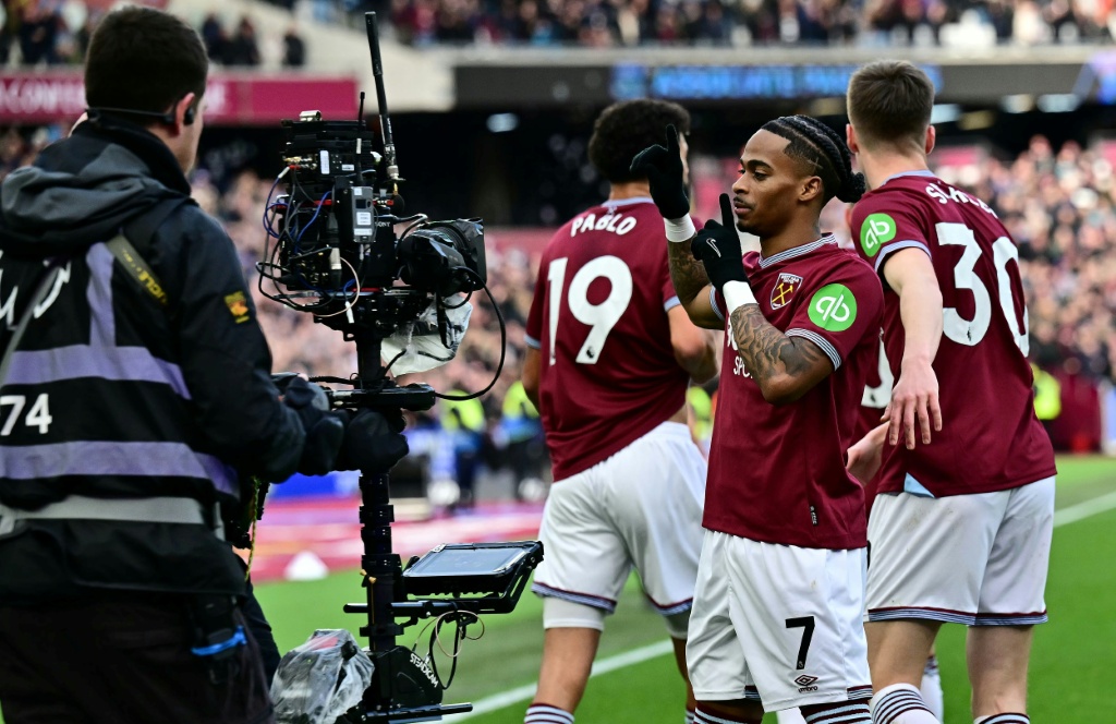 West Ham schiaccia Sunderland per rafforzare la lotta salvezza